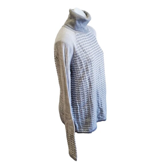 The Limited Gray Knit Modern Textured Pattern Turtleneck Sweater XL - Picture 4 of 12